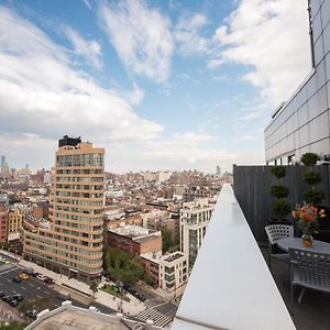SoHo King Suite Private Balcony